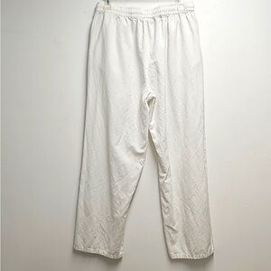 White Relaxed Fit Joggers with Elastic Waistband